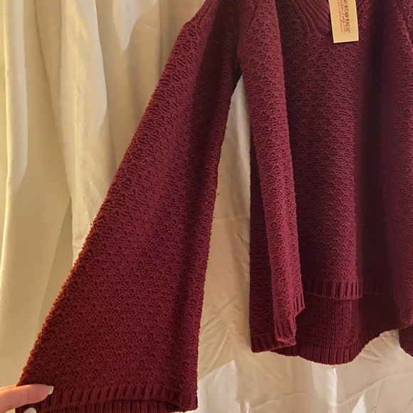 American Rag Cold-Shoulder - Picture 3 of 7